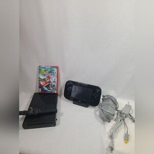 Nintendo Wii U (Mario Kart 8) Deluxe Set Console & GamePad - Tested and works